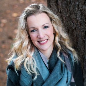 Meet your Posher, Courtney